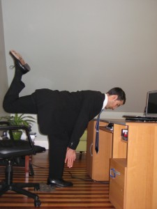 Bent Knee 1-Leg Stiff Leg Dead Lift 009 225x300 5 Minute Office Stretch Routine